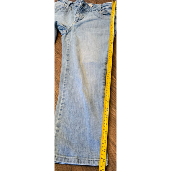 Chicos Capri Jeans Womens 0 (4) Platinum Denim Ultimate Fit Slim Leg Trousers - Picture 14 of 14